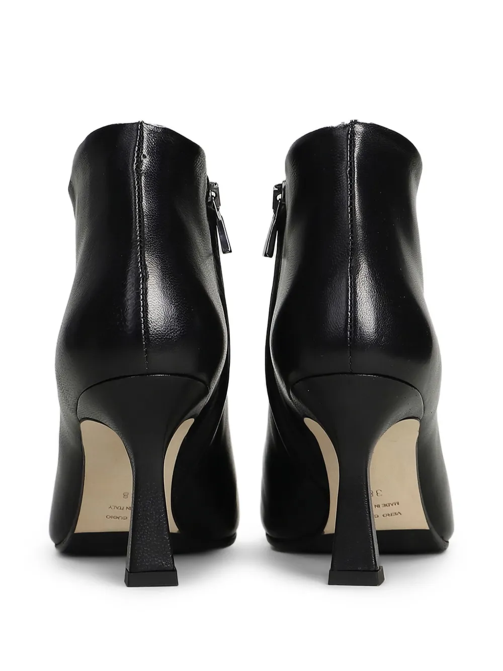 Julie Dee Enkellaarzen met puntige neus Zwart