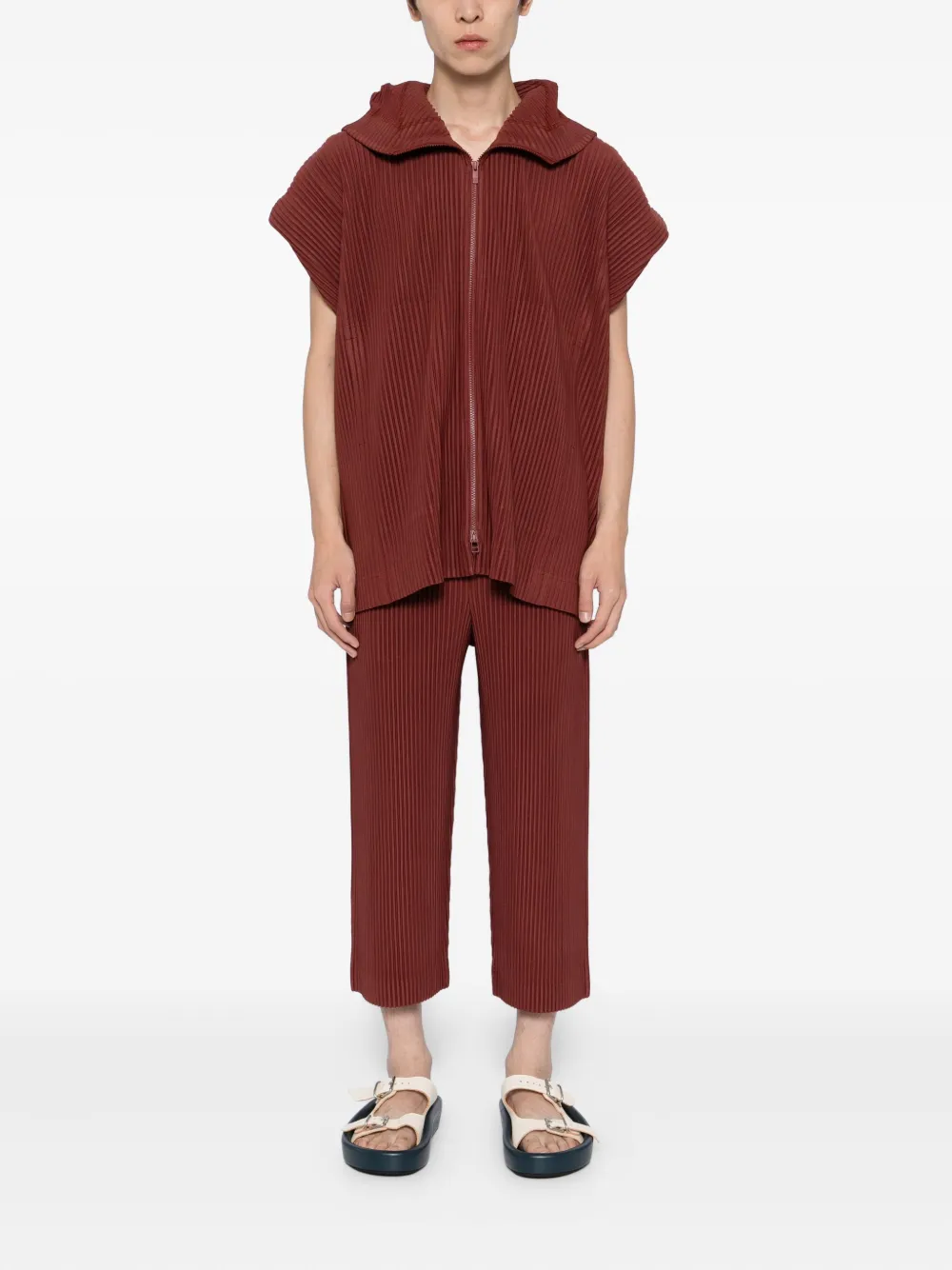 Homme Plissé Issey Miyake August sleeveless jacket | Hooded Jackets | Image 2
