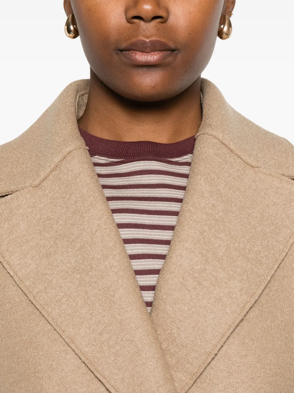 Harris Wharf London Belted-wool Coat In Neutral