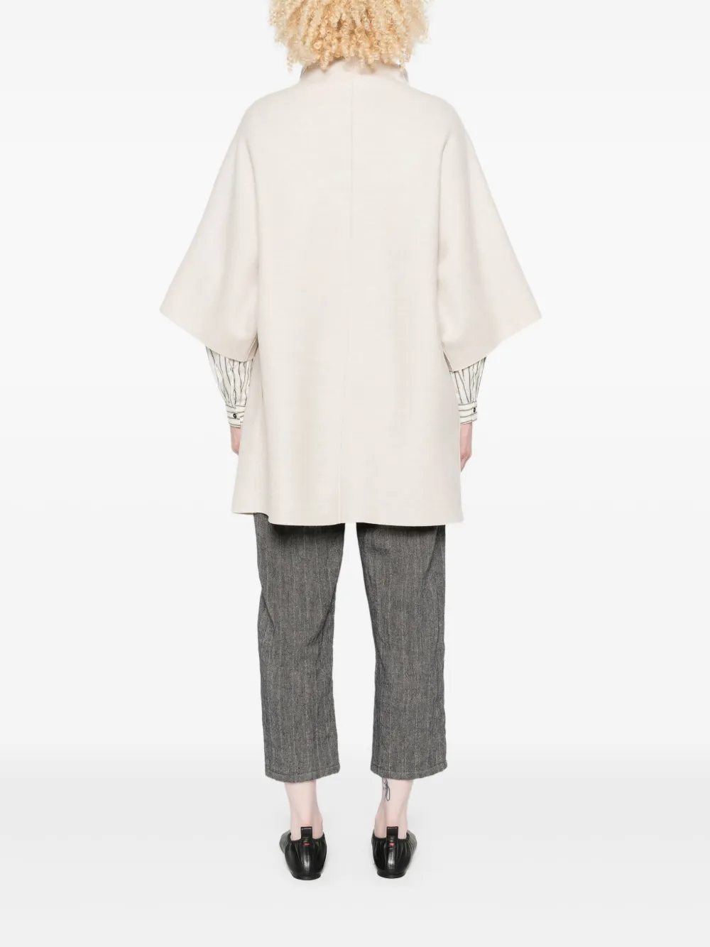 Harris Wharf London Jack met kraag en korte mouwen Beige