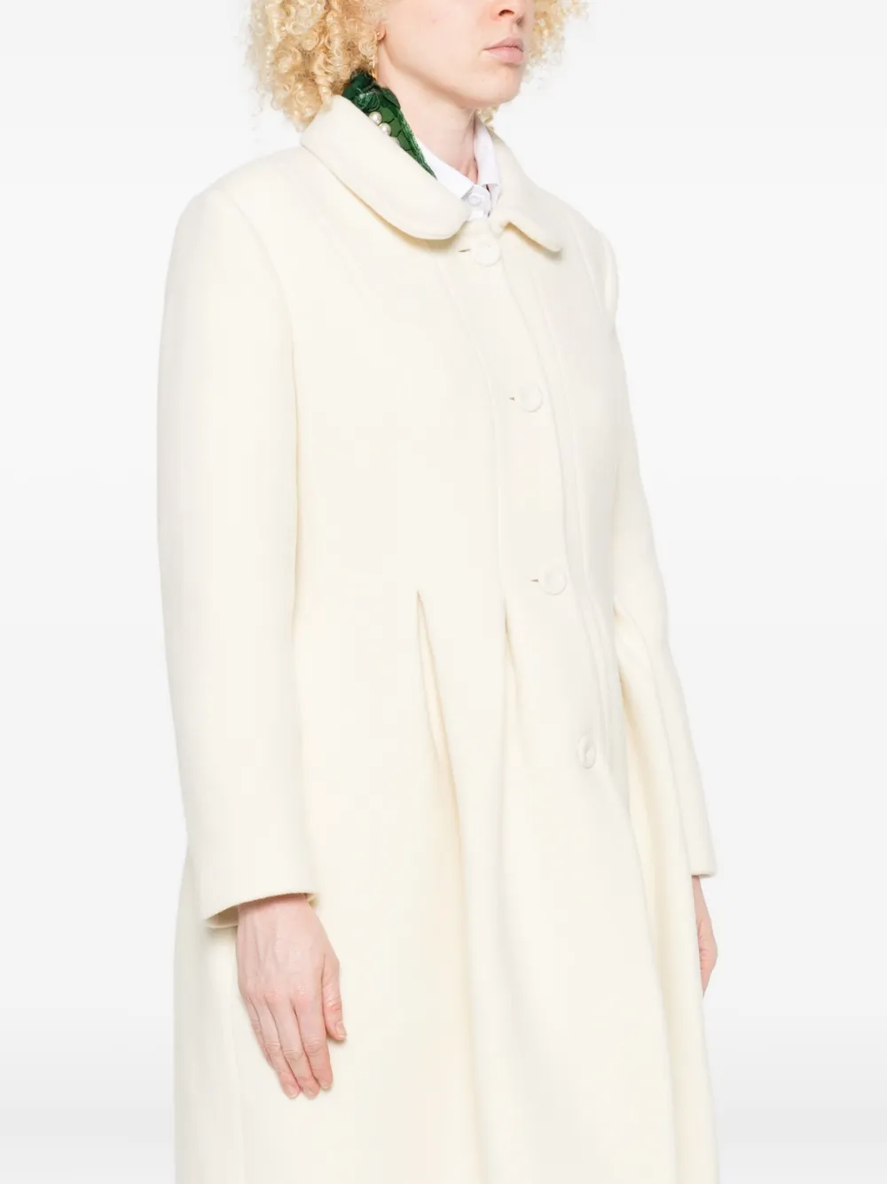Vivetta Peter Pan Collar-pleated Coat In Neutral