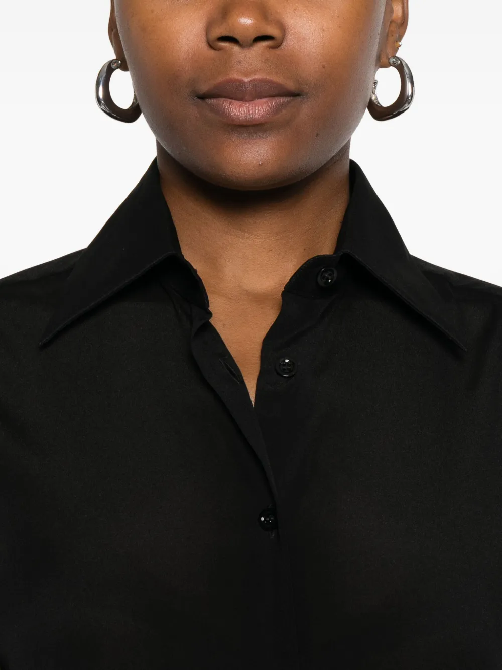 Mazzarelli Gea blouse met puntige kraag en lange mouwen Zwart