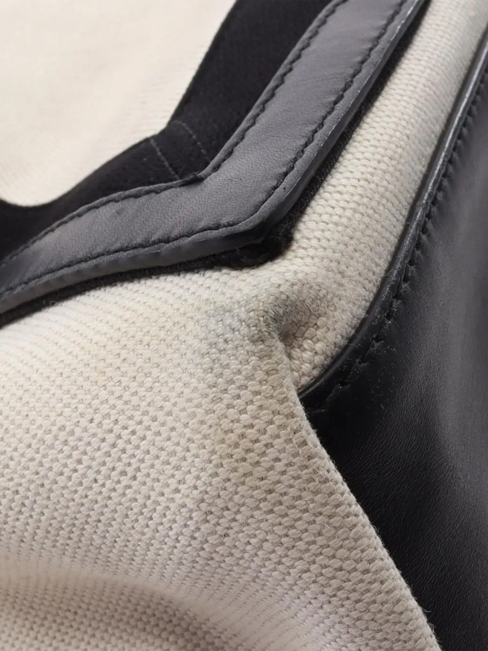 Pre-owned Balenciaga 2012-2025 Canvas Navy Cabas M Tote Bag In White