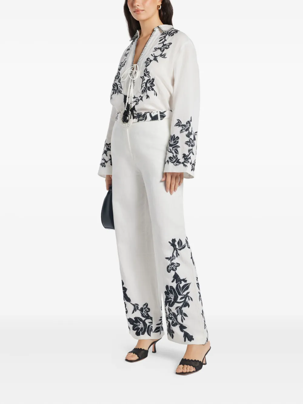Hemant And Nandita Ahi floral-embroidered belted trousers | Pantalones rectos | Image 2