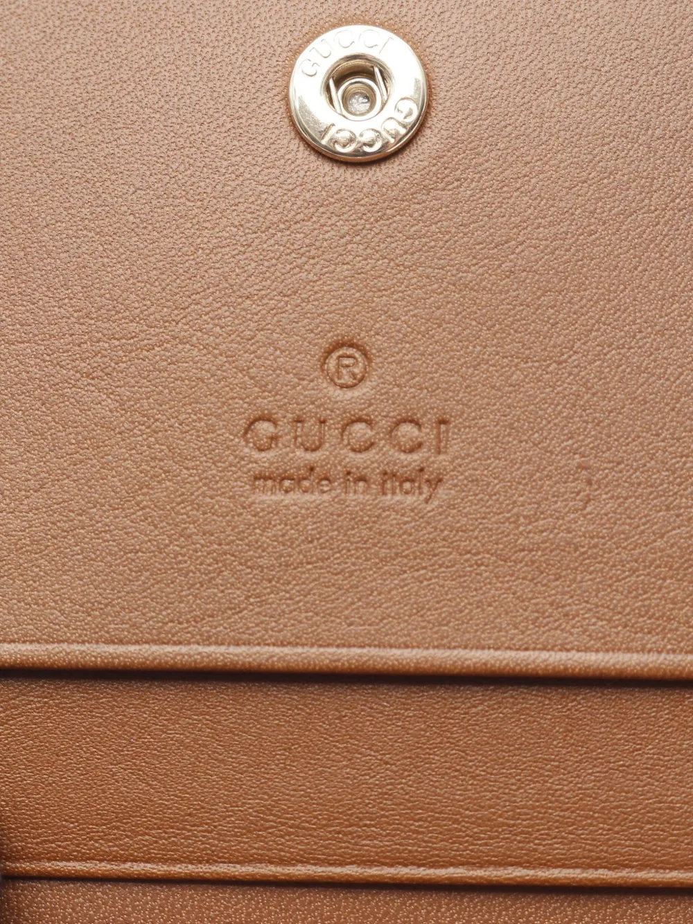 Pre-owned Gucci 2020s Gg Emblem Zip Wallet In Neutral