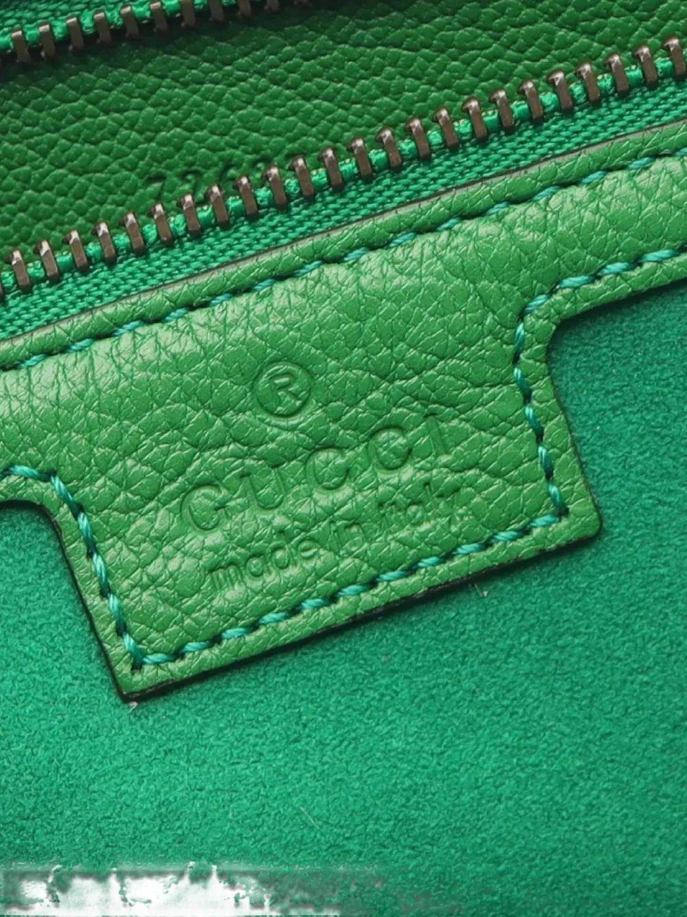 Pre-owned Gucci 2010s Gg Marmont Shoulder Bag In Green