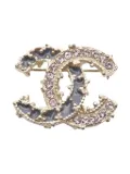 CHANEL Pre-Owned 1980s enamel CC brooch - Gold