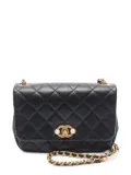 CHANEL Pre-Owned 2021 matelassé pearl-detail shoulder bag - Black