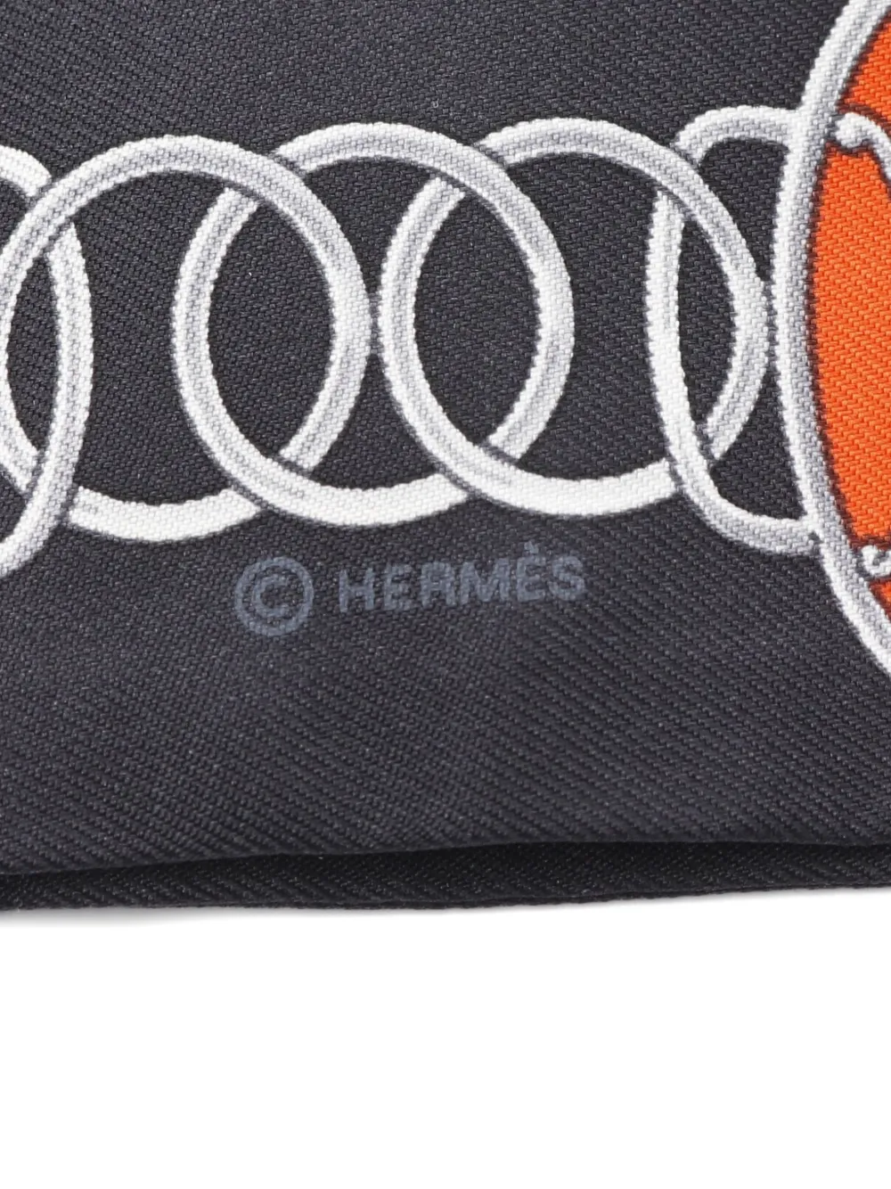 Hermès Pre-Owned 2020s Lift Profile silk twilly | Image 2