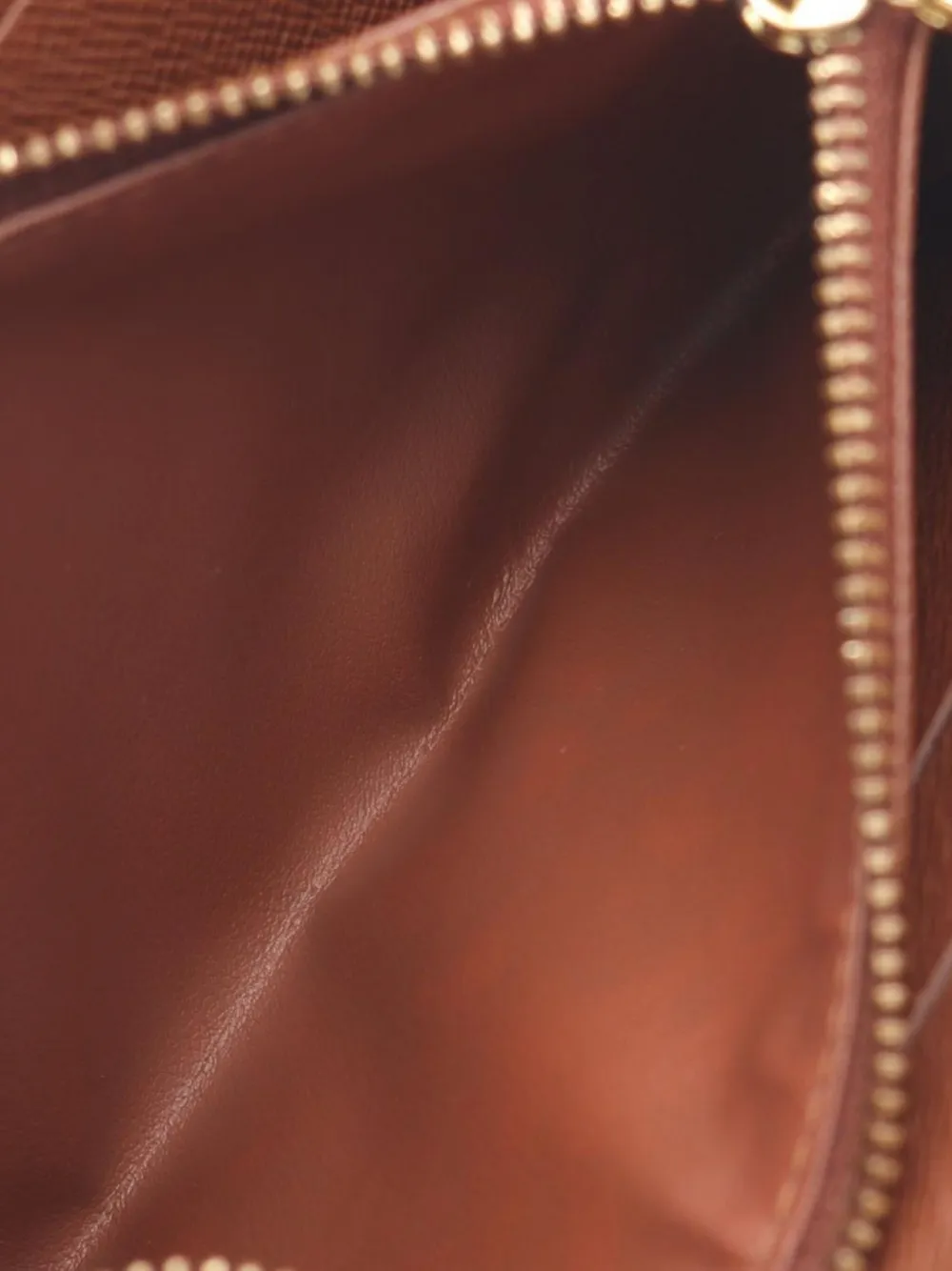 Pre-owned Louis Vuitton 2004 Monogram Round-zip Wallet In Brown