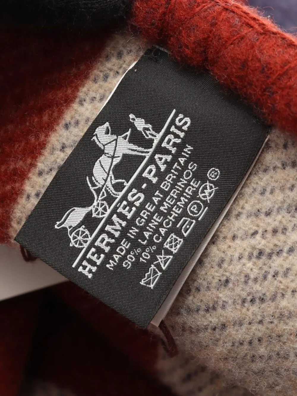 Pre-owned Hermes 1920s Wool Scarf In Red