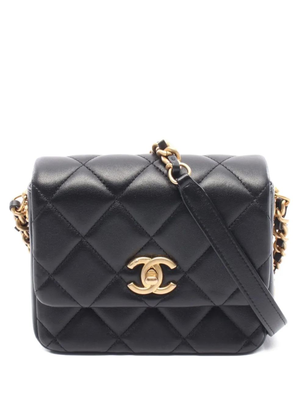 CHANEL Pre-Owned 2021s matelasse chain shoulder bag | Black | Image 1