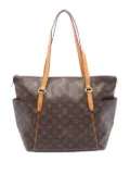 Louis Vuitton Pre-Owned 2011 monogram shoulder bag - Brown