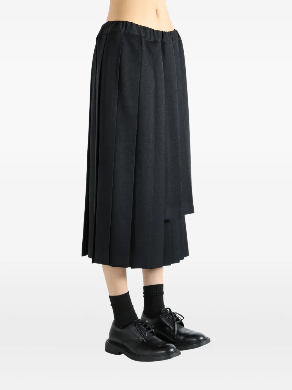 Comme Des Garçons Comme Des Garçons pleated asymmetric midi skirt - Zwart