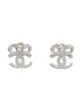 CHANEL Pre-Owned 1986-1988 Coco-mark rhinestone-embellished earrings - Silver