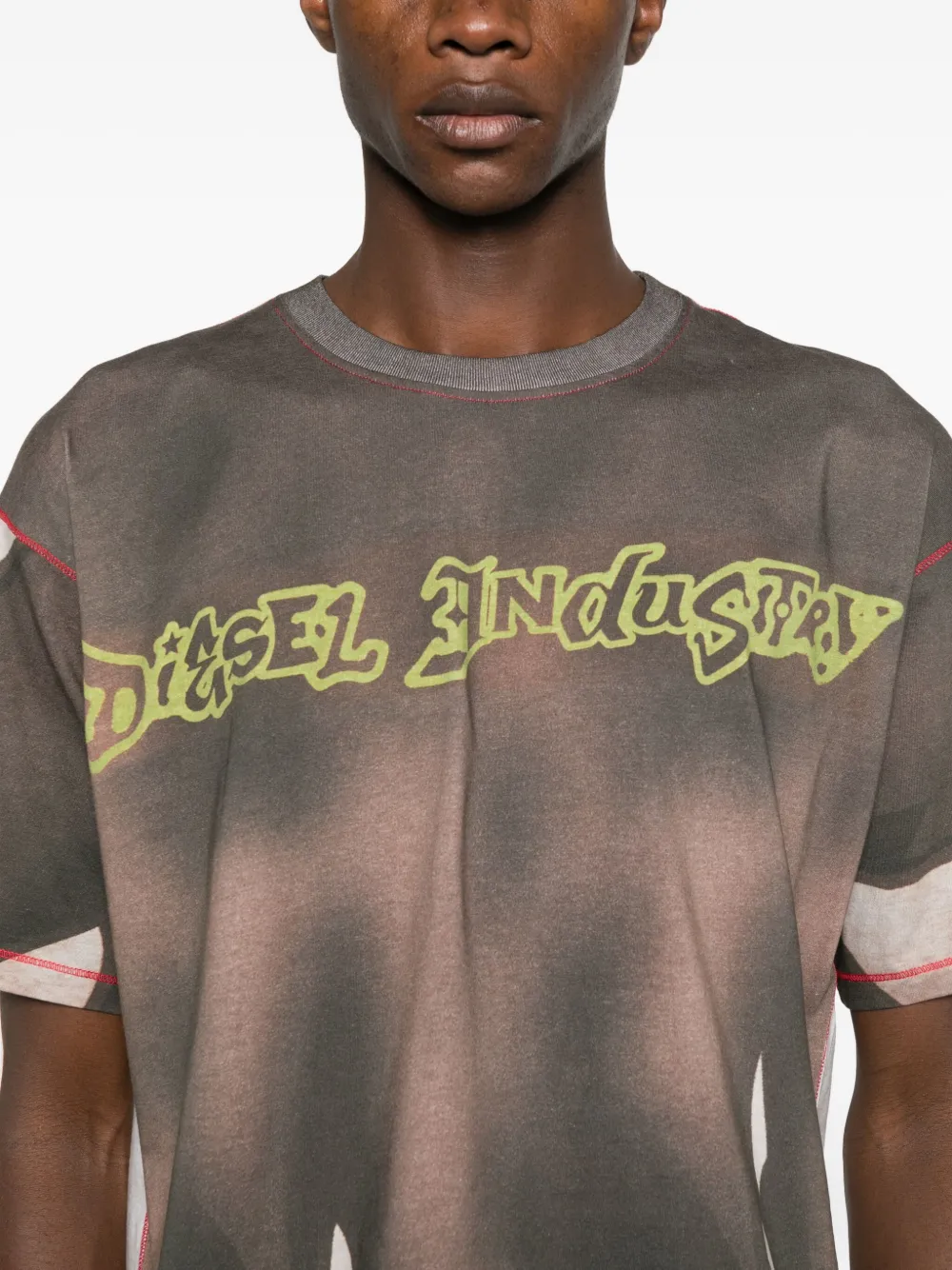 Diesel T-shirt met abstracte print en mesh Bruin