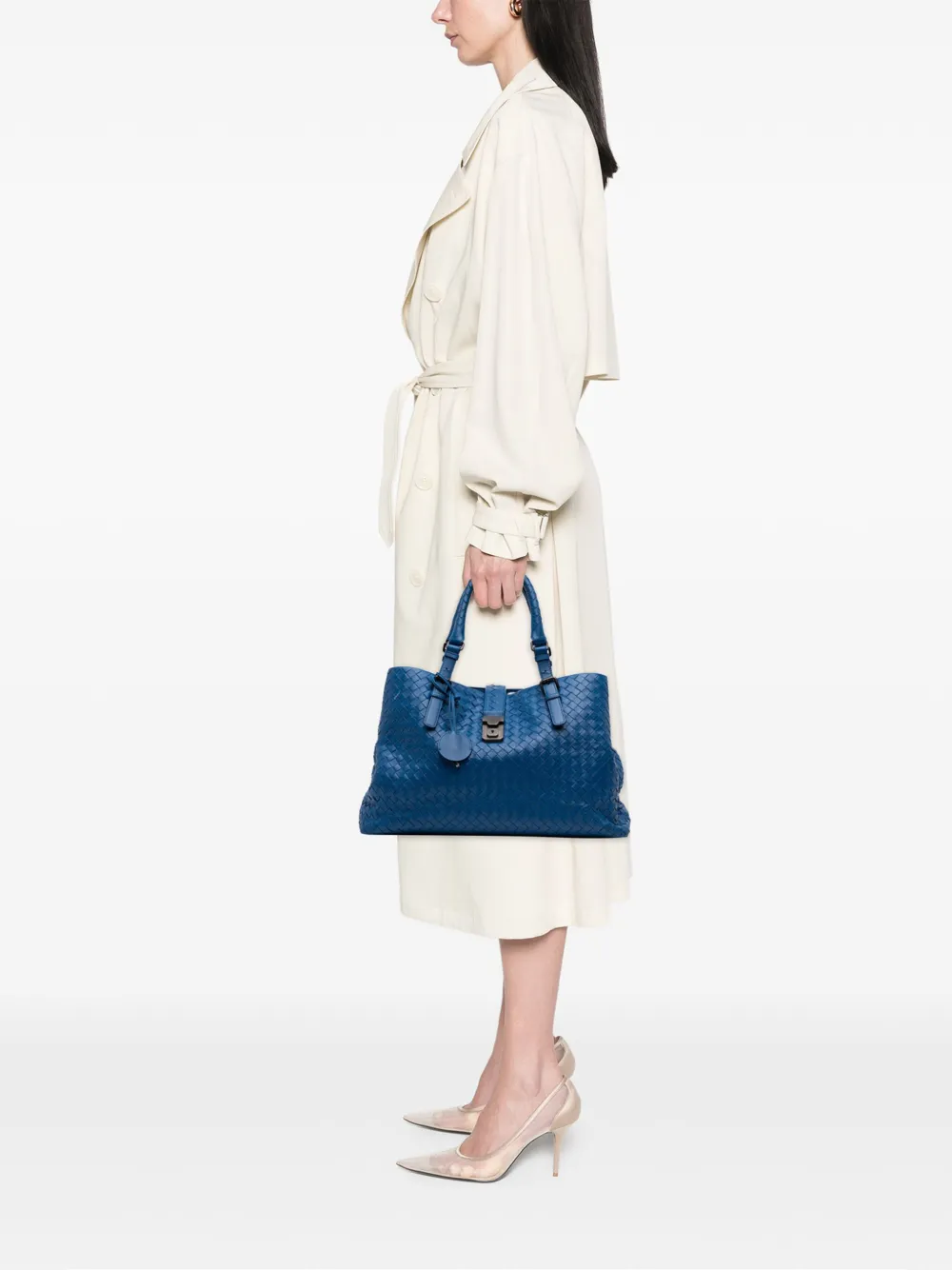 Bottega Veneta Pre-Owned 2012-2025 Medium Nappa Intrecciato Roma tote bag | Pre-Owned | Image 2