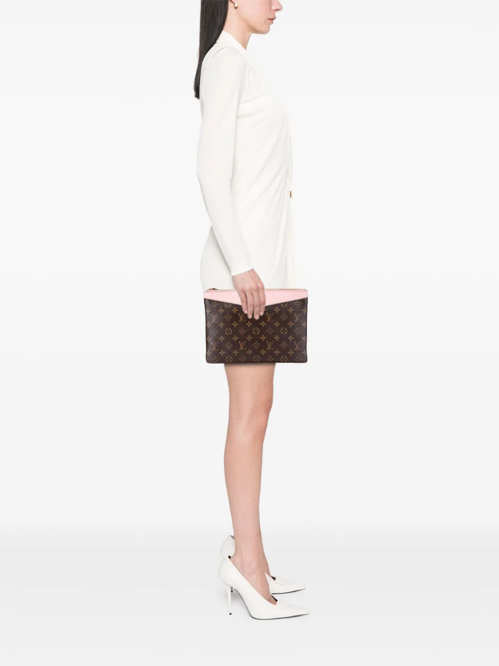 Louis Vuitton Pre-Owned 2018 Monogram Daily Pouch clutch bag | Pre-Owned | Image 2