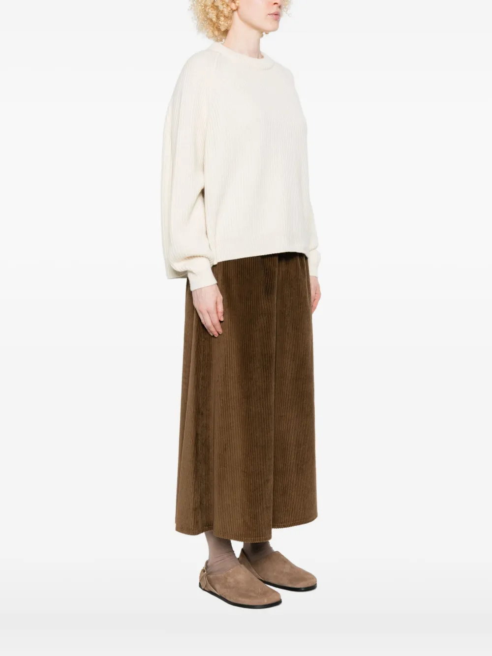 Dušan Ribbed Raglan Sweater In Neutral