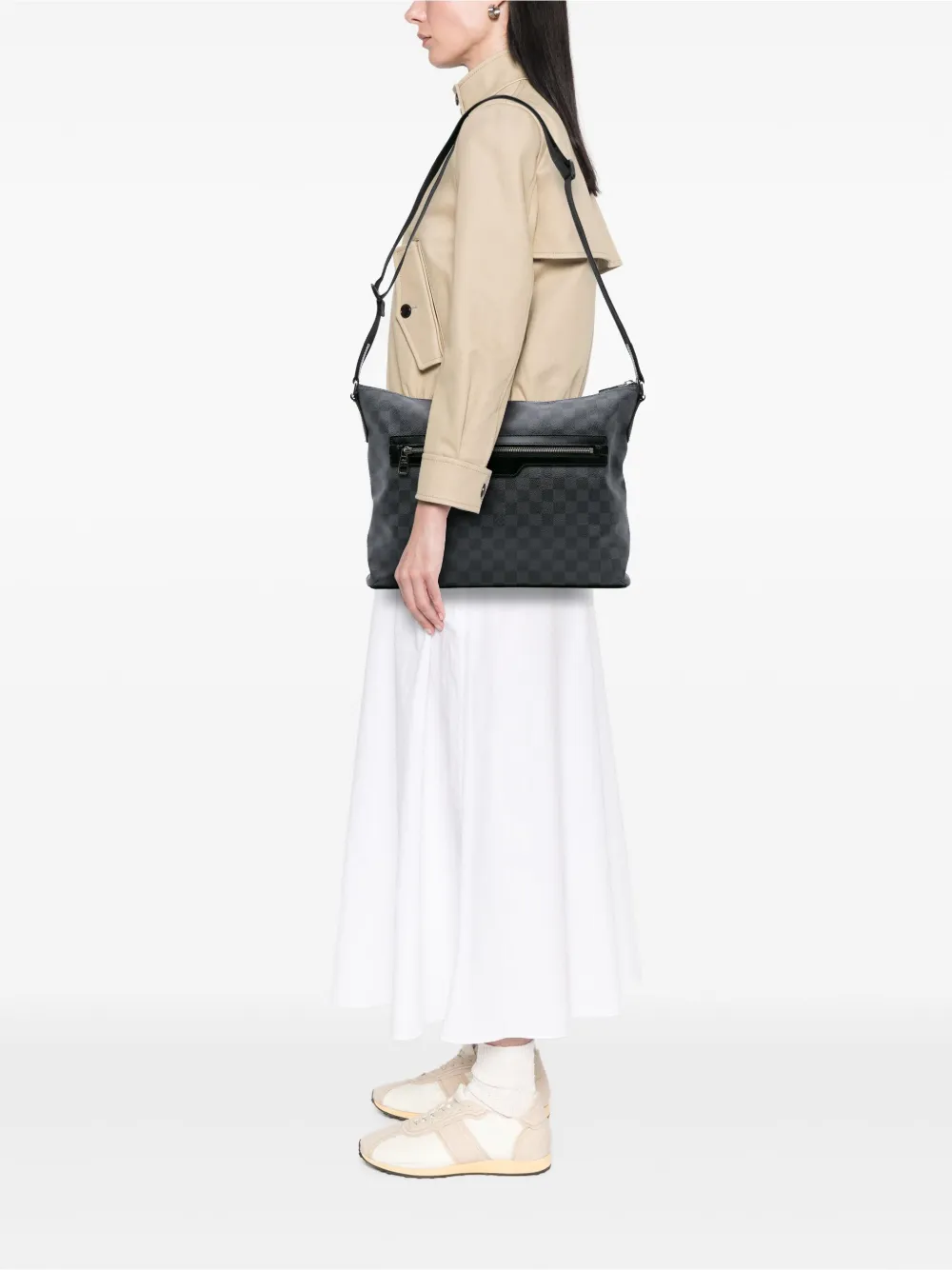 Louis Vuitton Pre-Owned 2011 Damier Graphite Mick MM crossbody bag | Pre-Owned | Image 2