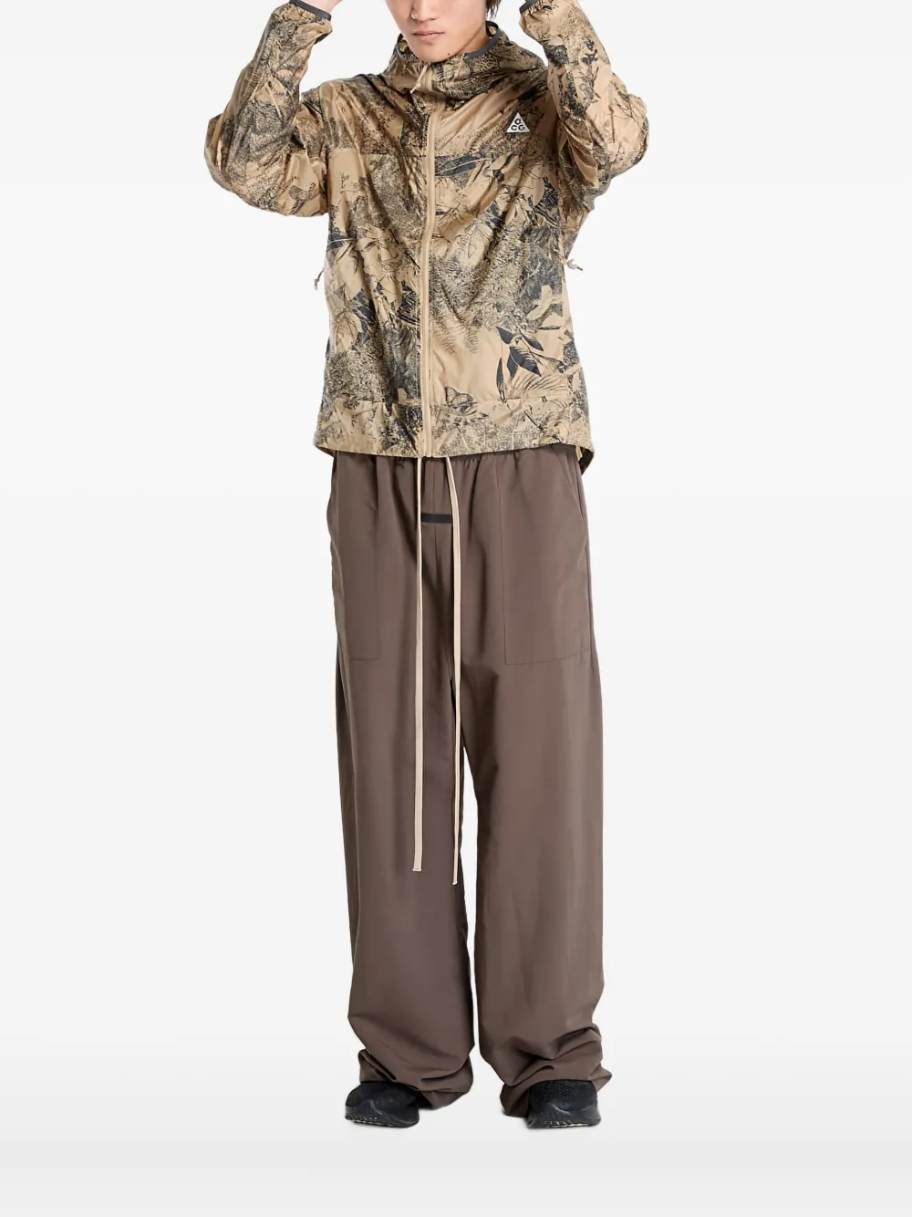 Nike ACG "Cinder Cone" floral-print hooded jacket - ニュートラル Nike ACG "Cinder Cone" floral-print hooded jacket - ニュートラル