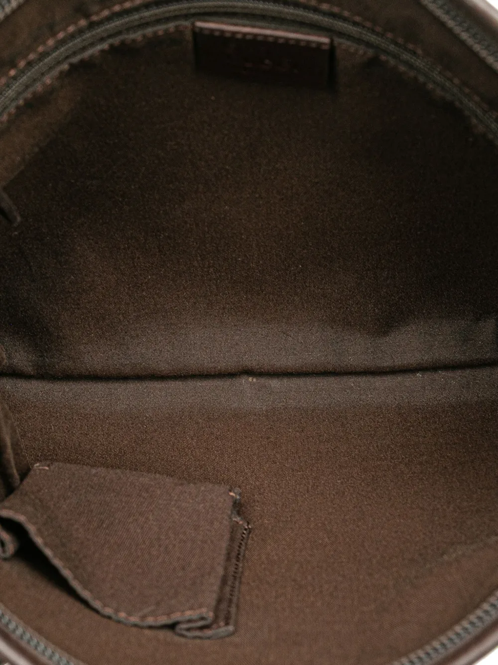 Pre-owned Gucci 2000-2015 Gg Canvas Crossbody Bag In Brown