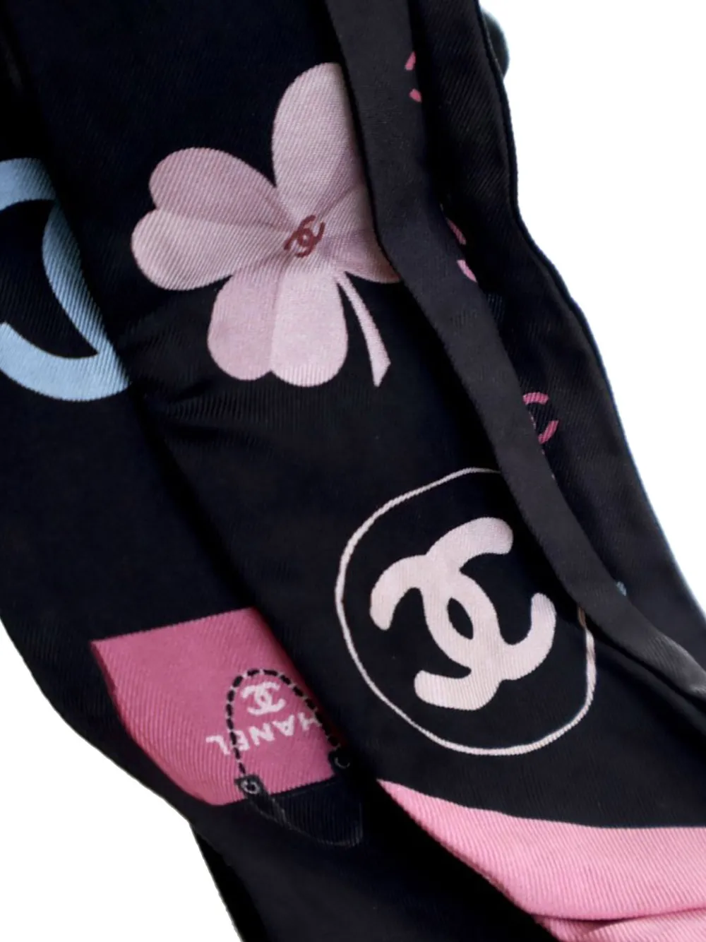 Pre-owned Chanel 2010-2025 Cc Logo Camellia And Dog Silk Bandeau Scarf Scarves In Black