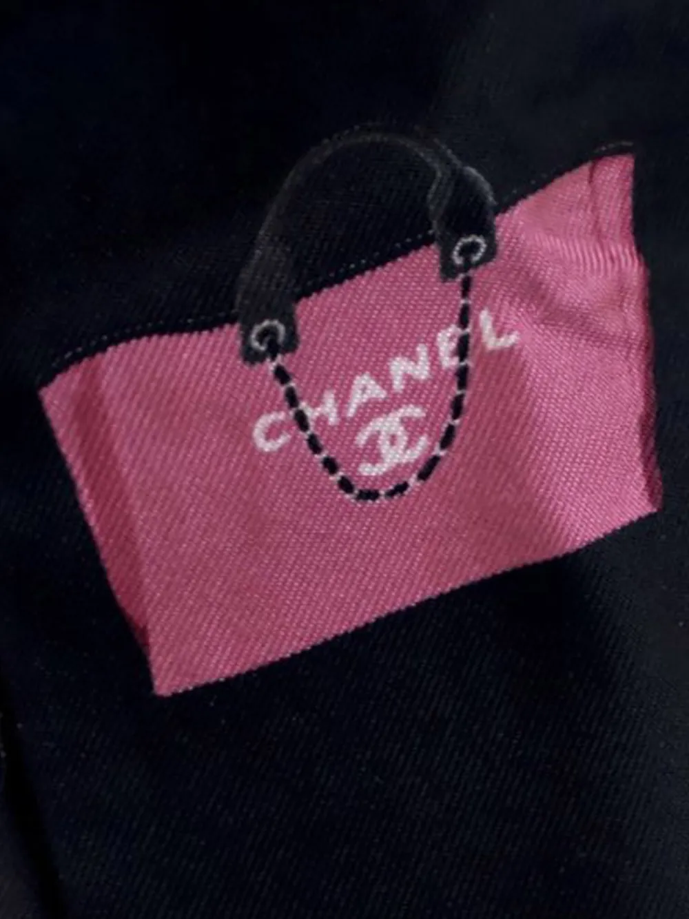 Pre-owned Chanel 2010-2025 Cc Logo Camellia And Dog Silk Bandeau Scarf Scarves In Black