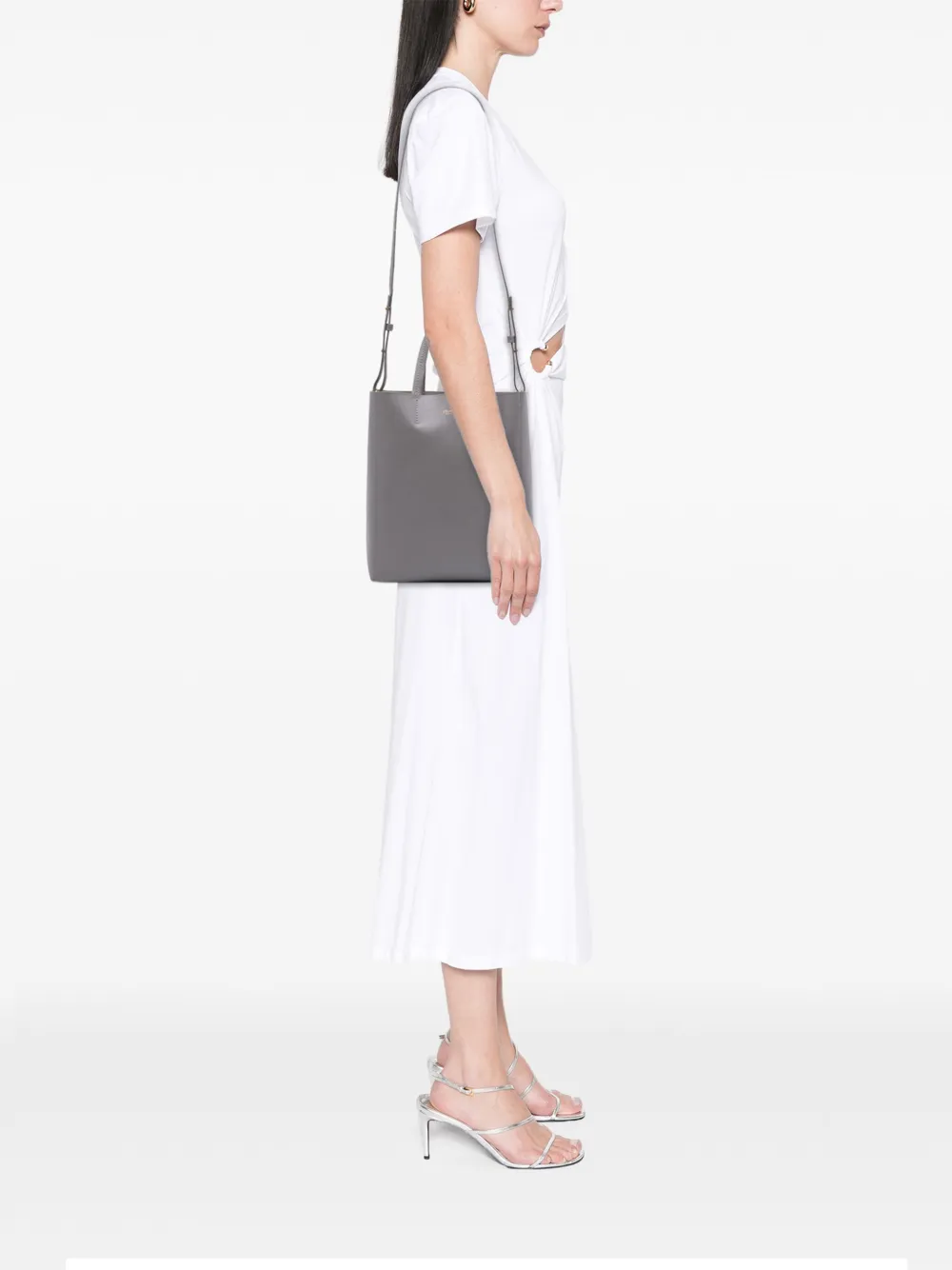 Celine Pre-Owned 2000-2025 Small Grained Calfskin Vertical Cabas Tote satchel | Pre-Owned | Image 2