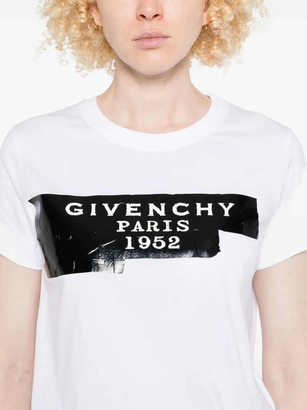 Givenchy White T-shirt With Lettering Logo On The Front In Cotton Woman In White