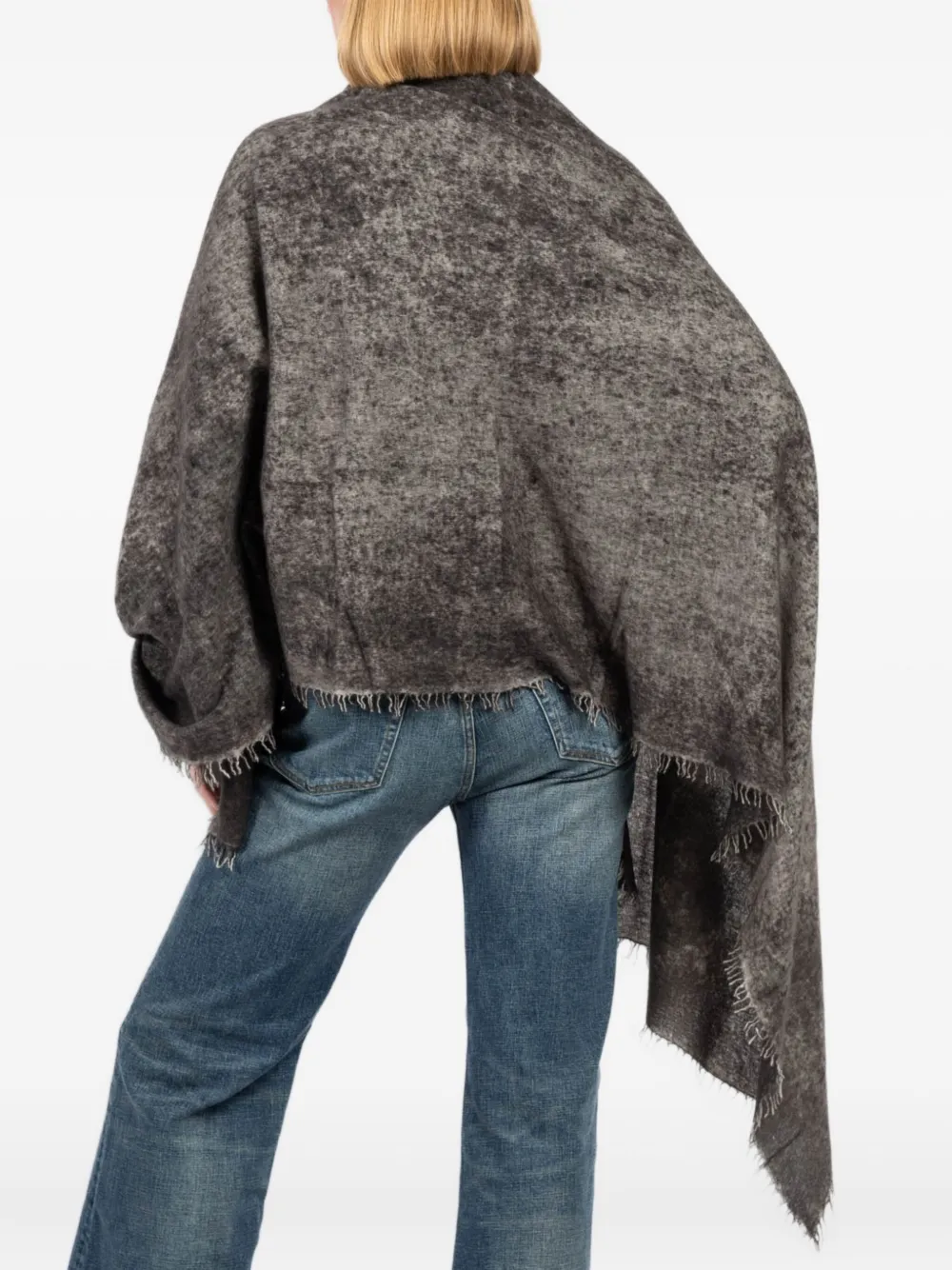 Avant Toi frayed-edge scarf | Image 2