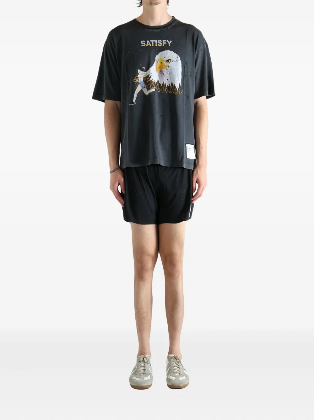 Satisfy MothTech™ eagle-graphic distressed T-shirt - Zwart