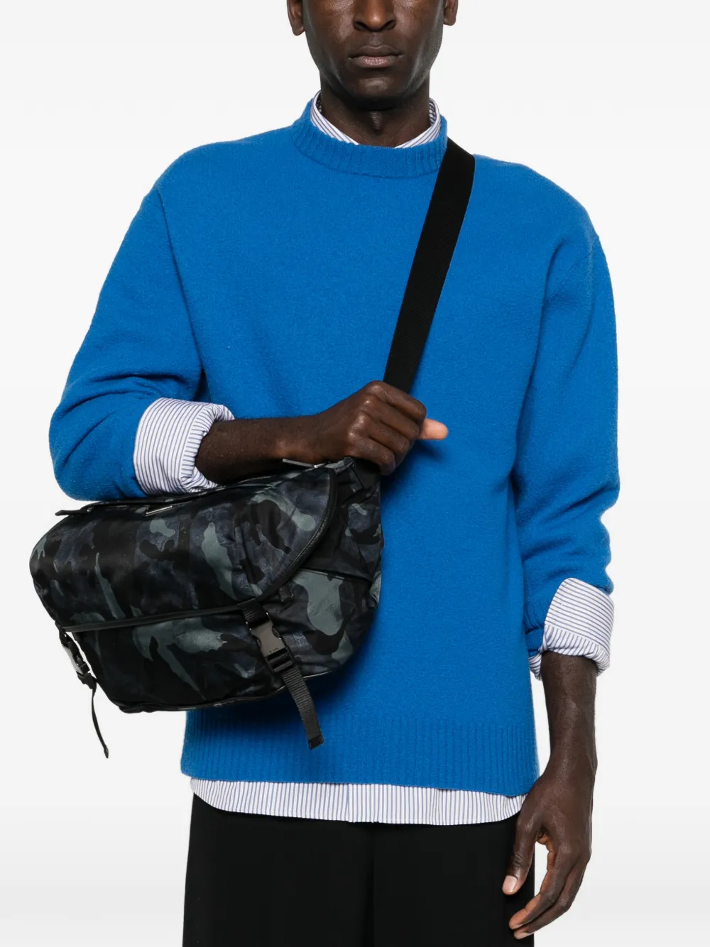 Prada camouflage-print shoulder bag | Image 2