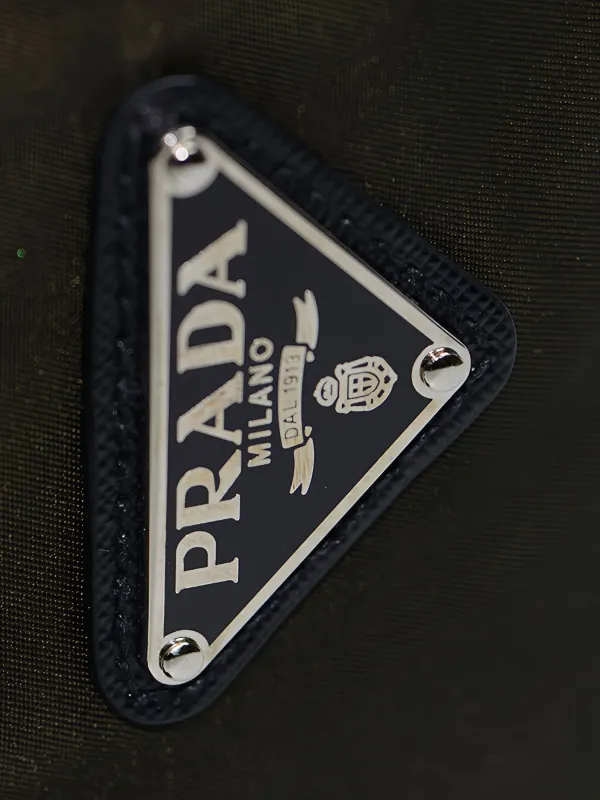 Prada logo-plaque Backpack | Green | FARFETCH