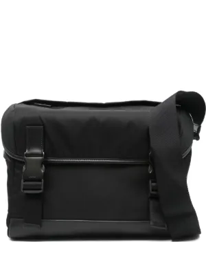 OUR LEGACY デニム メッセンジャーバッグ | ブラック | FARFETCH JP