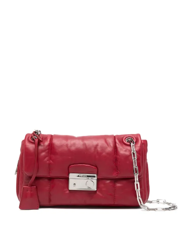 Prada キルティング ショルダーバッグ | レッド | FARFETCH JP