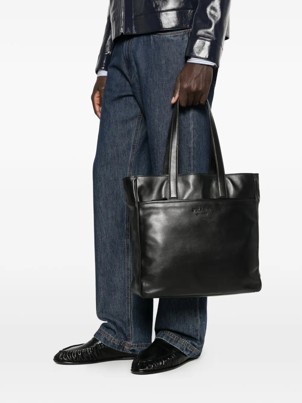 Prada embossed-logo shoulder bag | Image 2