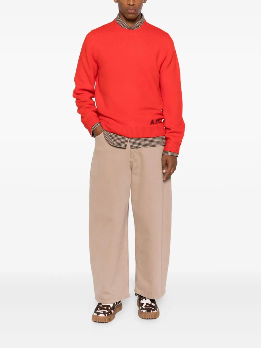 A.P.C. logo-embroidered crew-neck sweater | Knitted Sweaters | Image 2