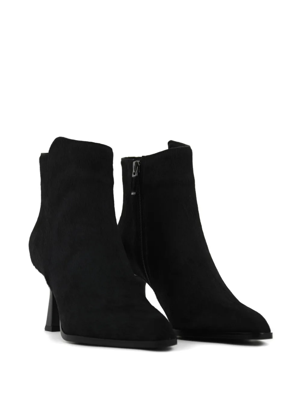 Lola Cruz Amina Pointed-toe Ankle Boots In Black