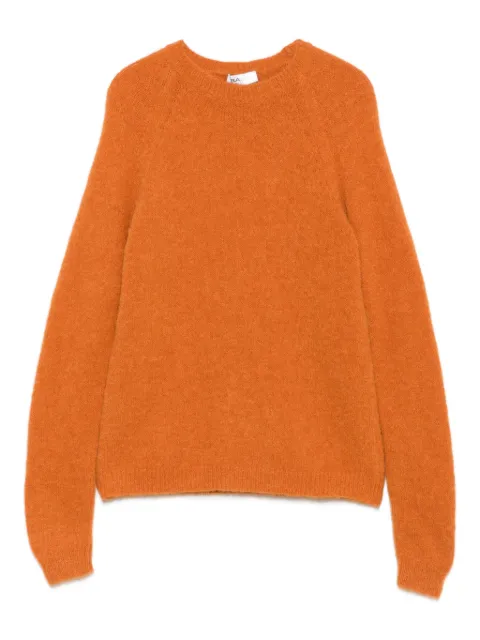 base round-neck long-sleeve sweater