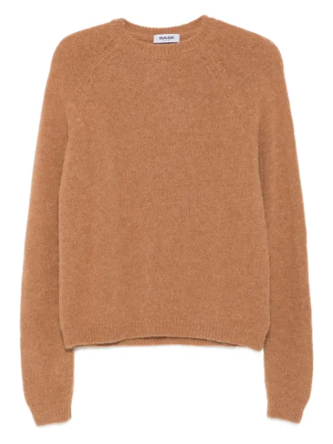 base round-neck raglan-sleeve sweater
