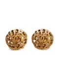 CHANEL Pre-Owned 1990s CC Mark clip-on earrings - Gold
