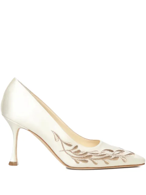 Manolo Blahnik embroidered-paisley pumps