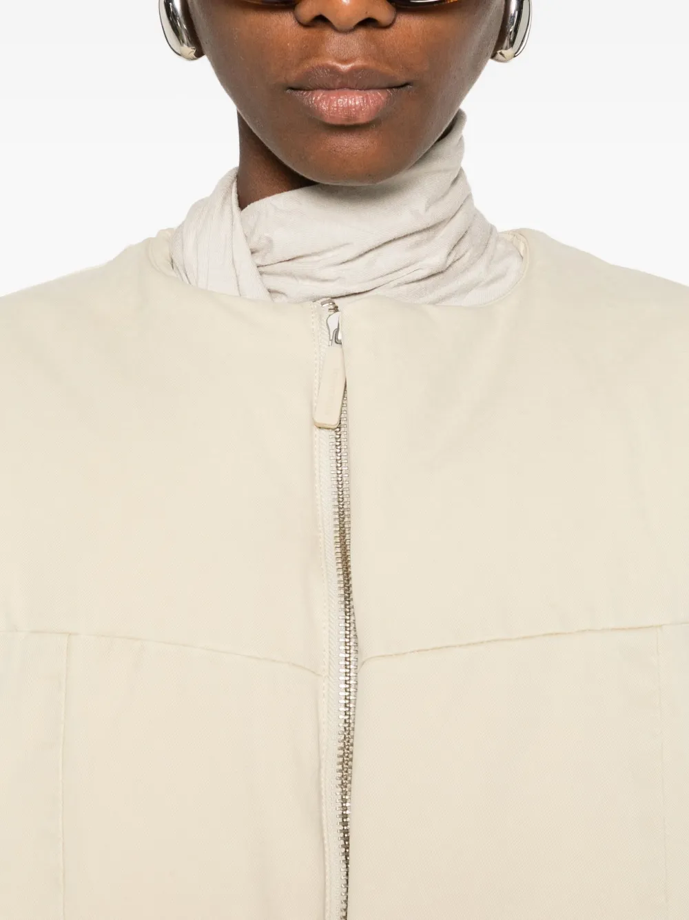 ENTIRE STUDIOS Donsjack met rits Beige