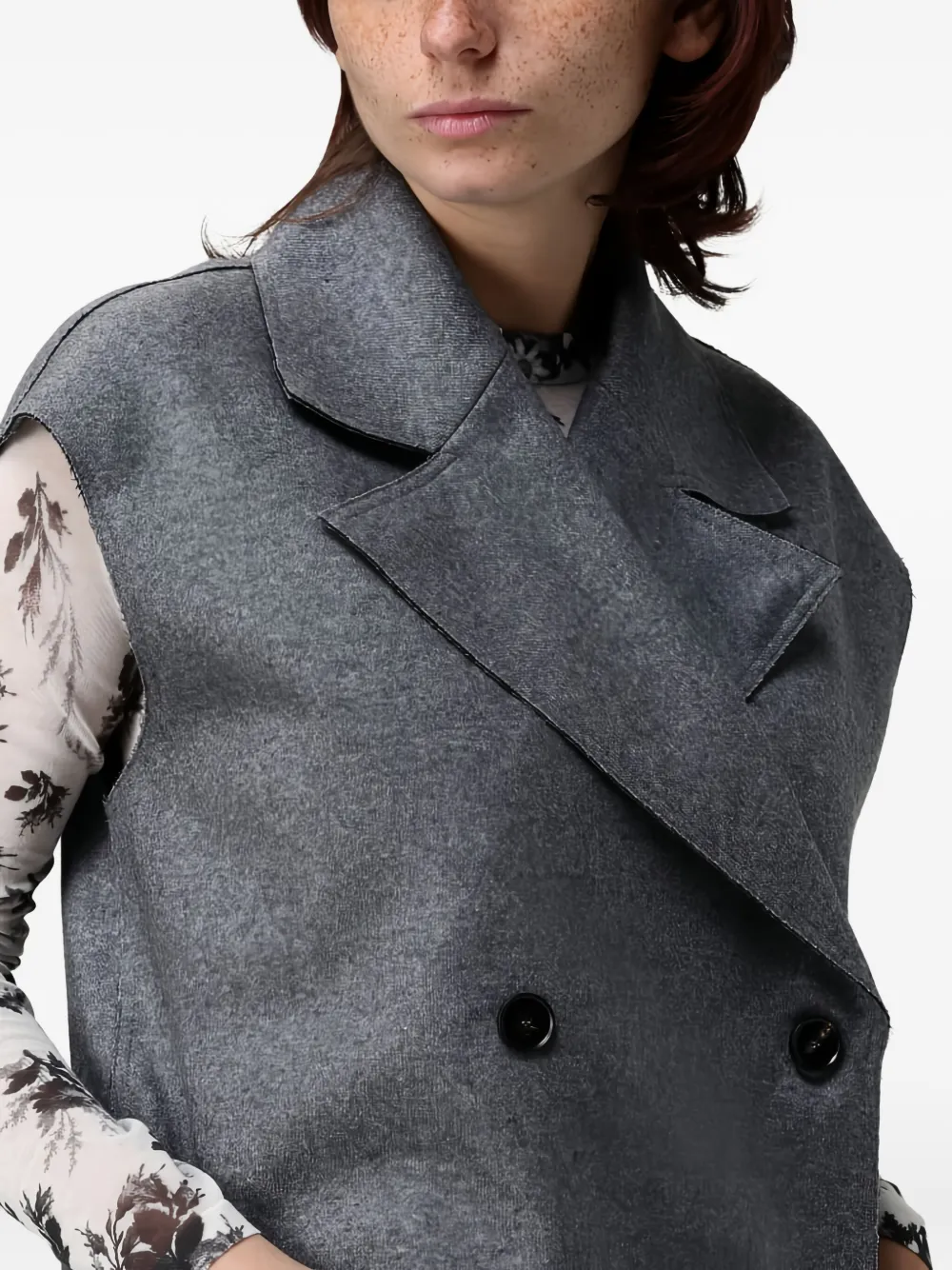 Liviana Conti Buttoned Pockets Waistcoat In Gray