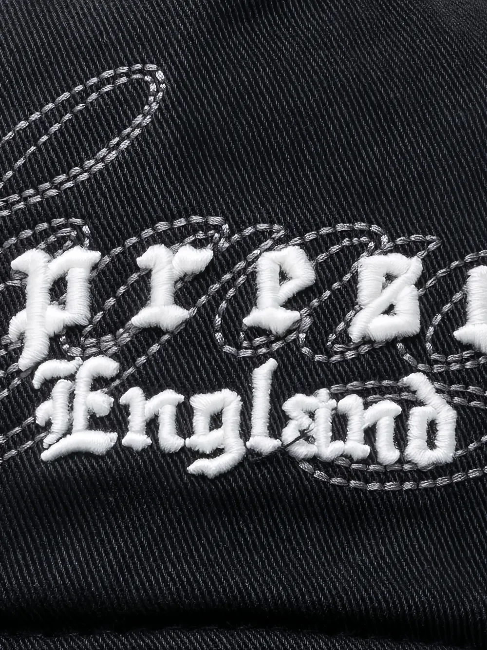 Represent Pet met geborduurde tekst Zwart