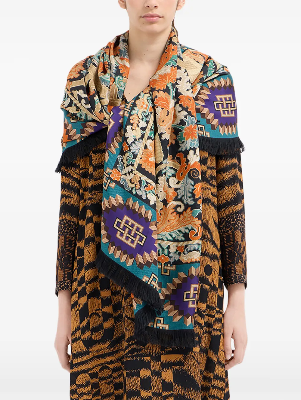 Pierre-Louis Mascia geometric-pattern fringed-edges scarf | Men | Image 2