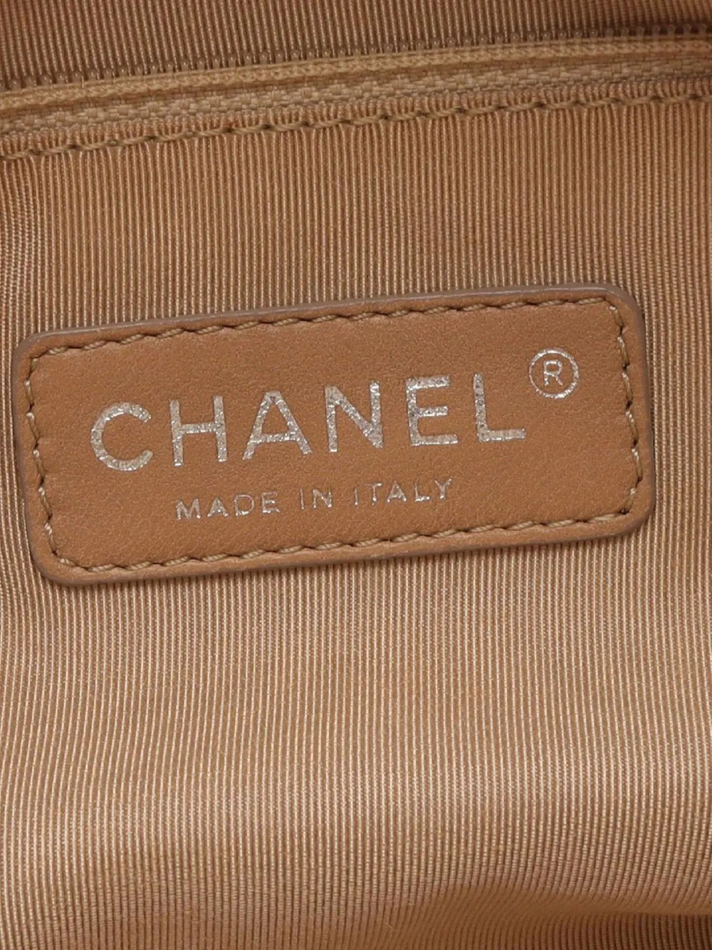 Pre-owned Chanel 2010-2011 Petite Caviar Timeless Tote Bag In White