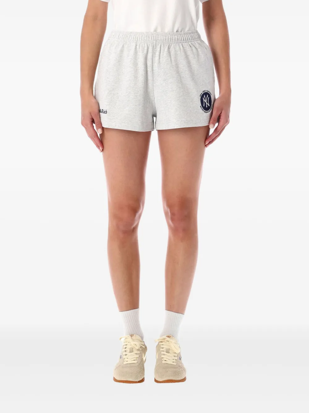 Sporty & Rich embroidered elastic-waist shorts | Grey | Image 1