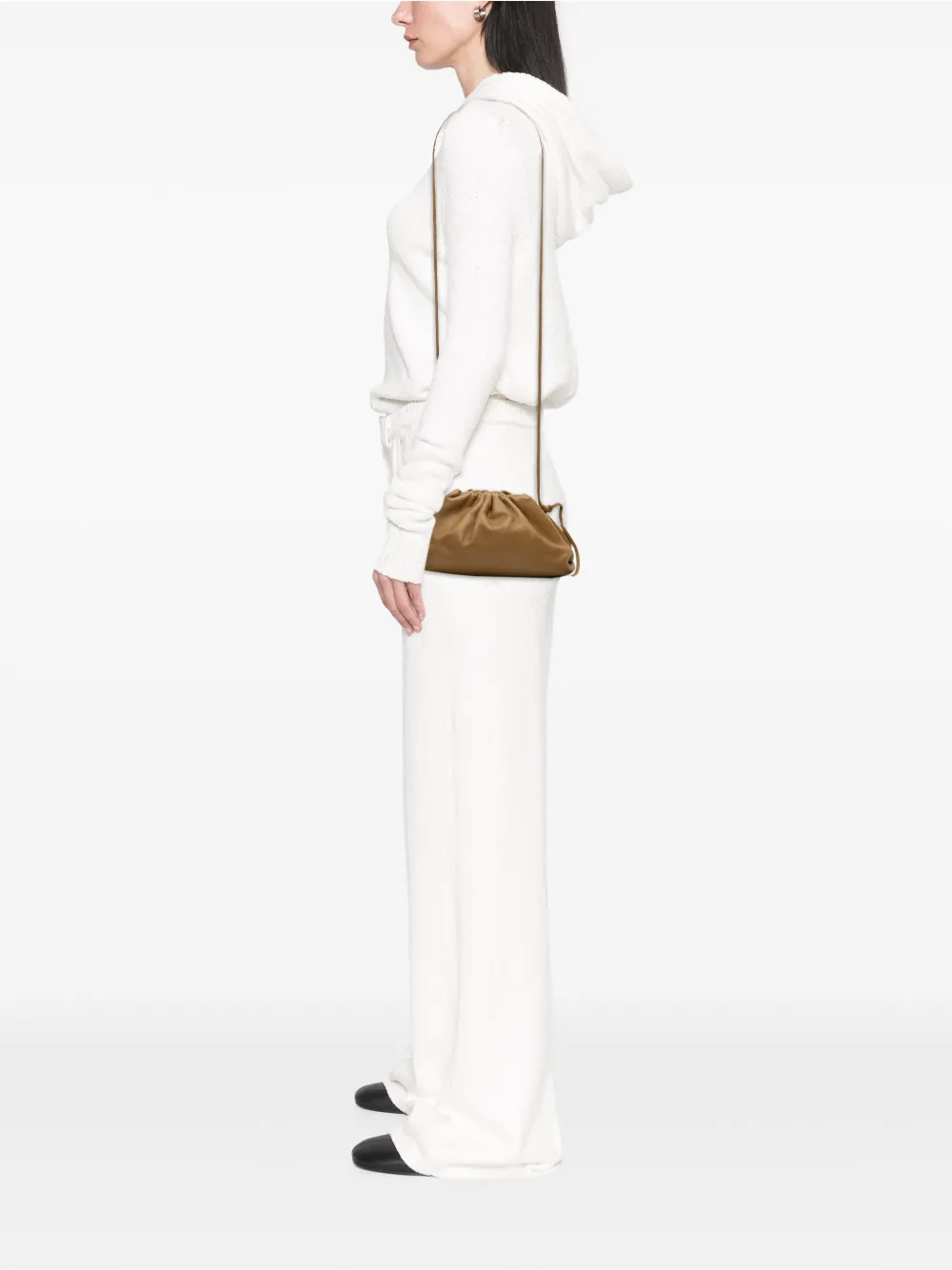 Bottega Veneta Pre-Owned 2012-2025 Lambskin The Mini Pouch crossbody bag | Pre-Owned | Image 2